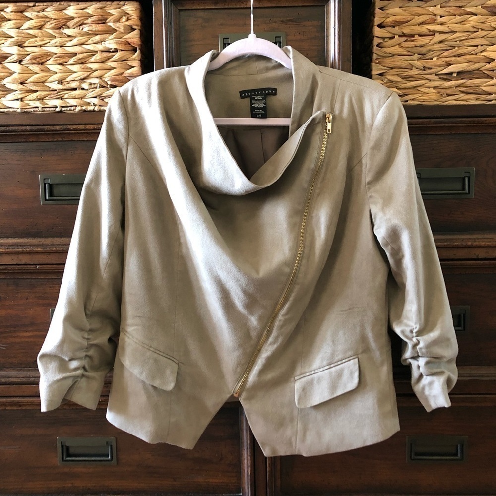 Apostrophe faux suede drape side zip jacket in size L